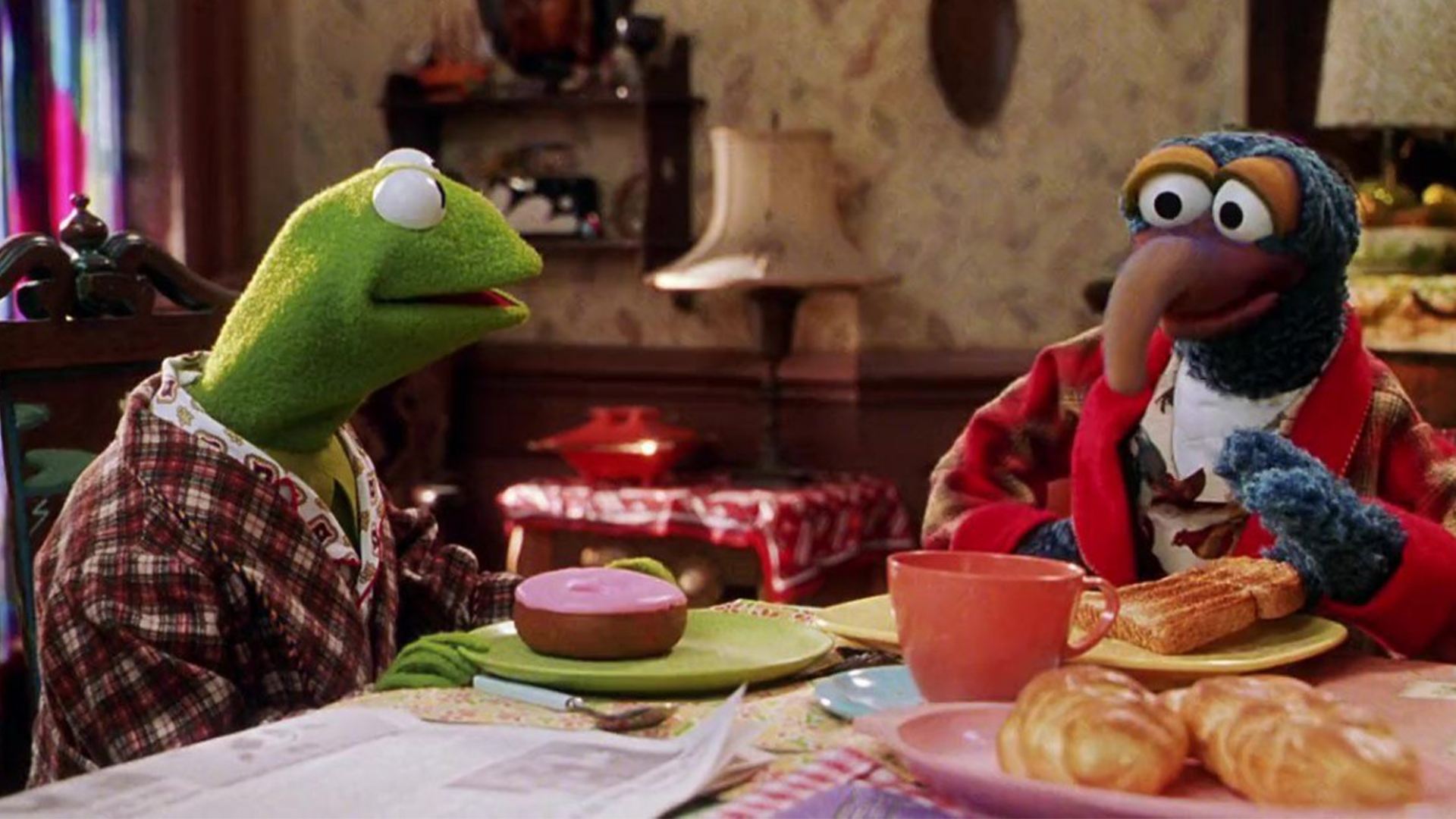 Kermit and Gonzo in Muppets from Space