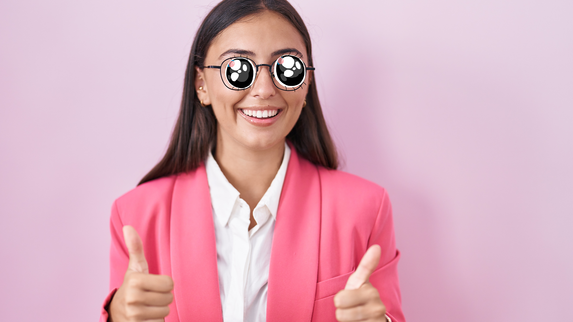 Women in pink suit doing thumbs up