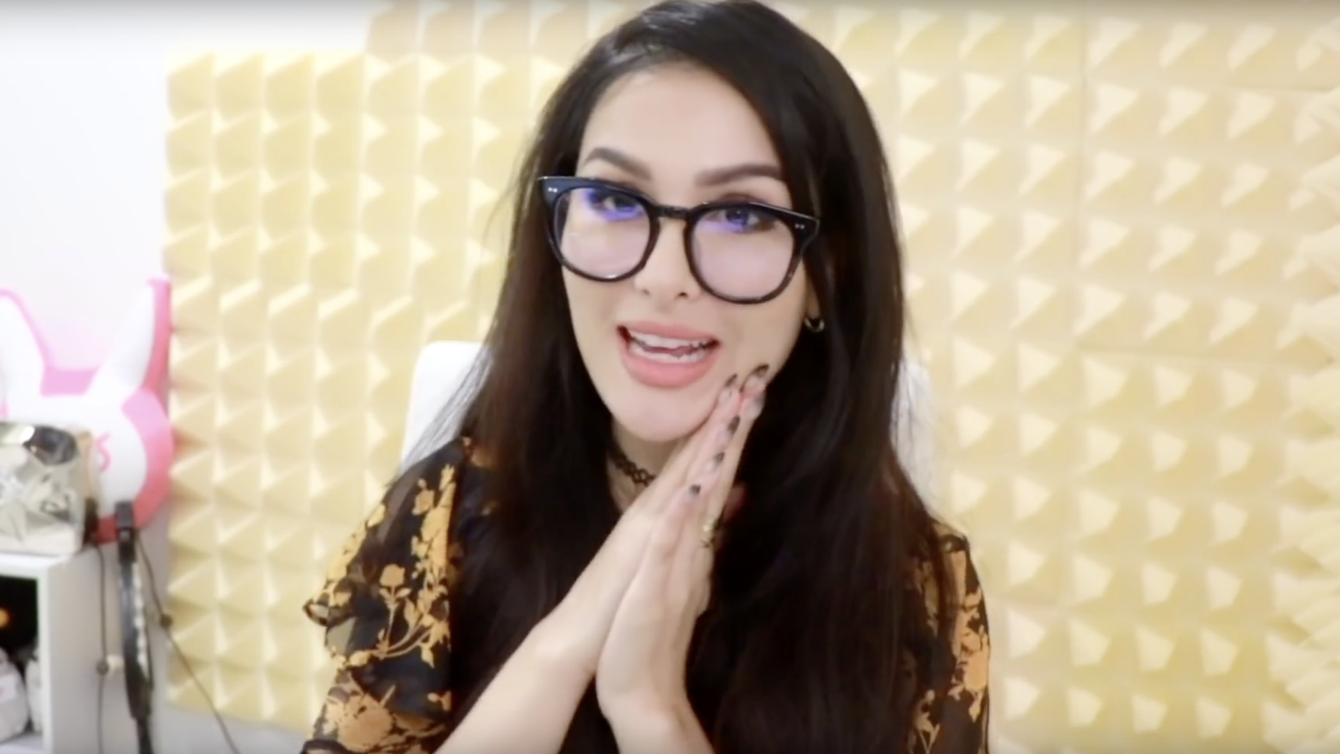 Ultimate Sssniperwolf Quiz | Trivia Quiz