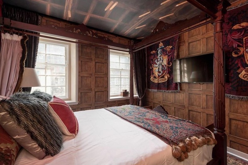 A New Harry Potter–Themed Hotel, the Georgian House, Opens in